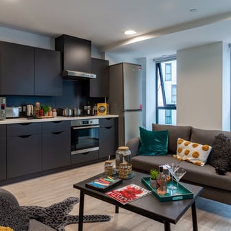 Premium En Suite - Image 5